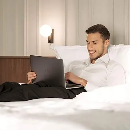 Actor Otel