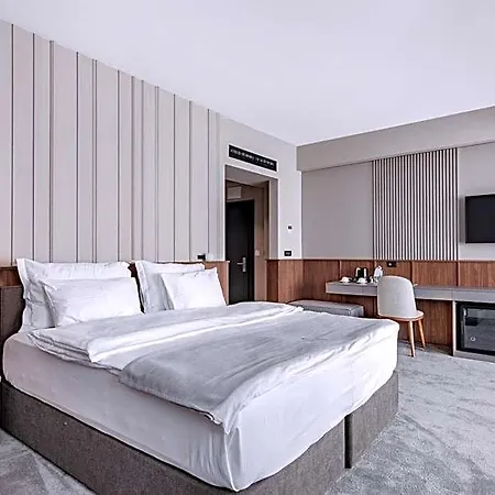 Otel Actor